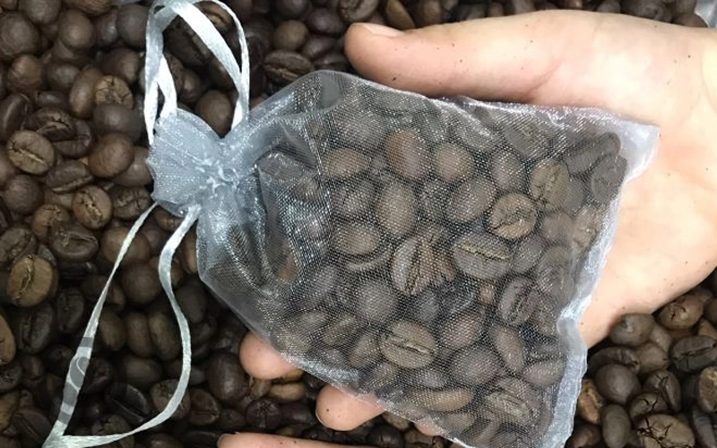 hạt cà phê rang nguyên chất